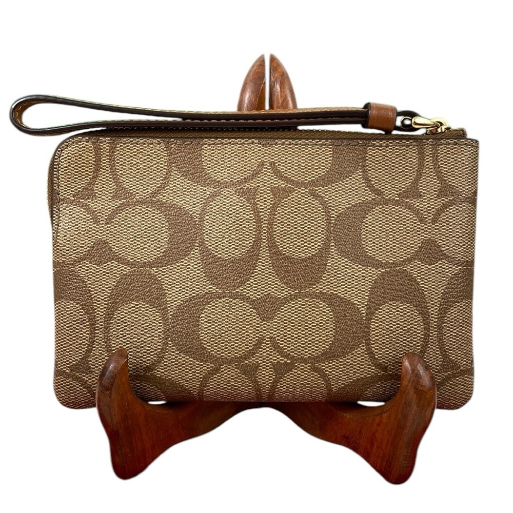 Coach EUC Rainbow Radial Print Khaki and Tan Pride Small Corner Zip Wristlet - Picture 12 of 17